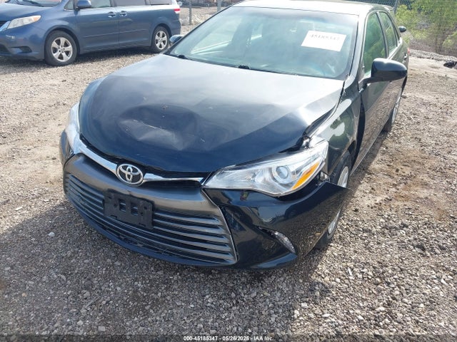 2016 Toyota Camry Le მანქანა იყიდება აუქციონზე, vin: 4T1BF1FK4GU604624, აუქციონის ნომერი: 45185347