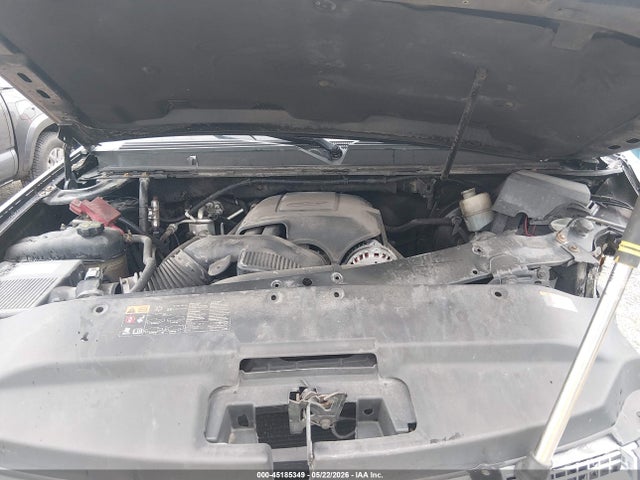 45185349 :رقم المزاد ، 1GYS4HEFXBR331752 vin ، 2011 Cadillac Escalade Esv Luxury مزاد بيع