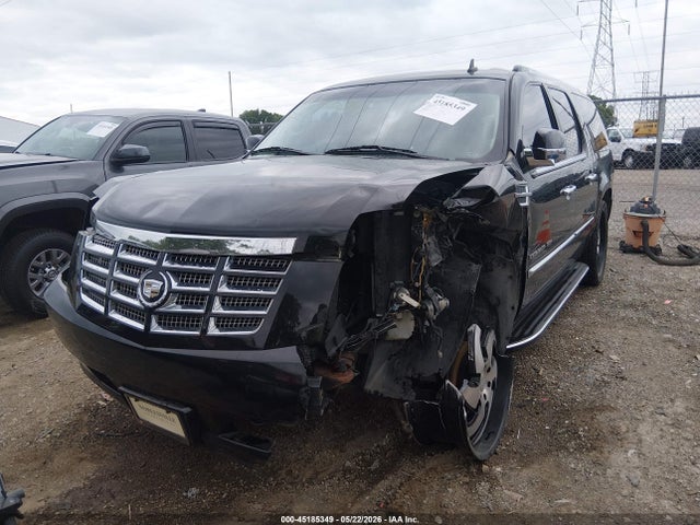 45185349 :رقم المزاد ، 1GYS4HEFXBR331752 vin ، 2011 Cadillac Escalade Esv Luxury مزاد بيع