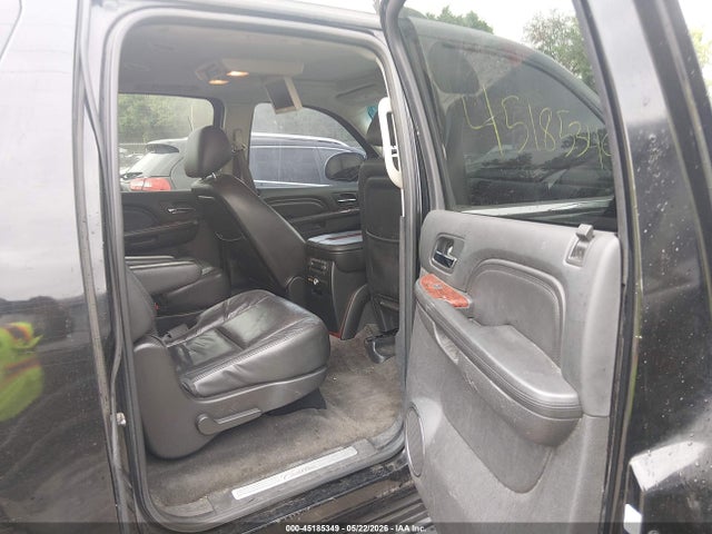 45185349 :رقم المزاد ، 1GYS4HEFXBR331752 vin ، 2011 Cadillac Escalade Esv Luxury مزاد بيع