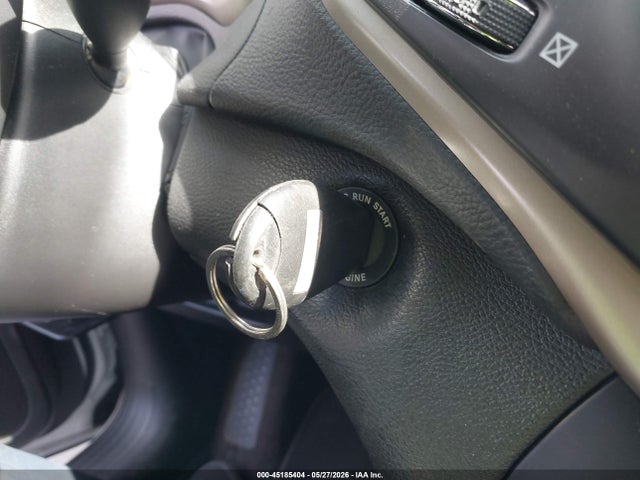 45185404 :رقم المزاد ، 1C4PJLCB8FW637489 vin ، 2015 Jeep Cherokee Latitude مزاد بيع
