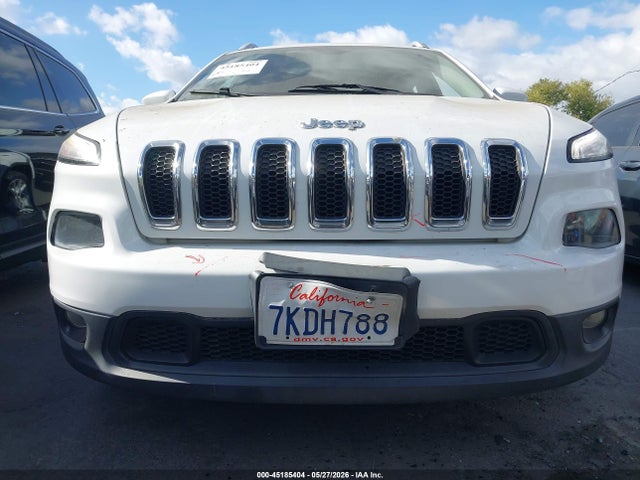 45185404 :رقم المزاد ، 1C4PJLCB8FW637489 vin ، 2015 Jeep Cherokee Latitude مزاد بيع
