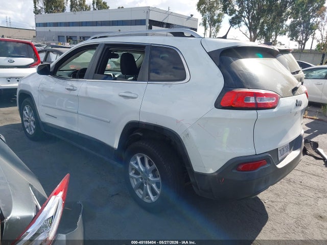 45185404 :رقم المزاد ، 1C4PJLCB8FW637489 vin ، 2015 Jeep Cherokee Latitude مزاد بيع