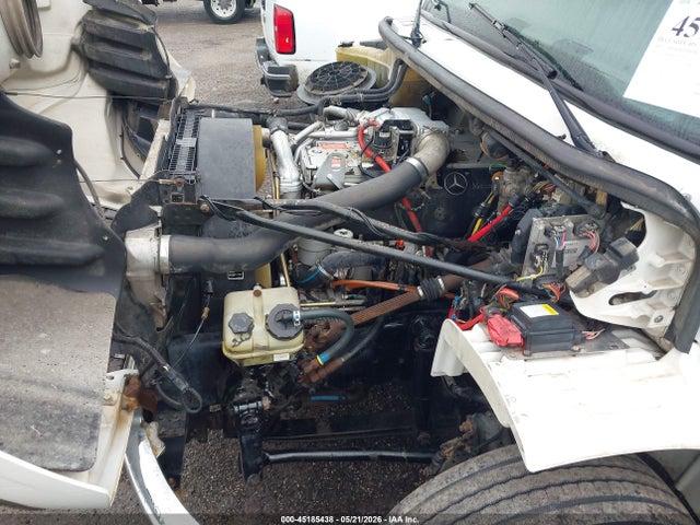 2007 Freightliner M2 106 Medium Duty მანქანა იყიდება აუქციონზე, vin: 1FVACWCS27HY03517, აუქციონის ნომერი: 45185438