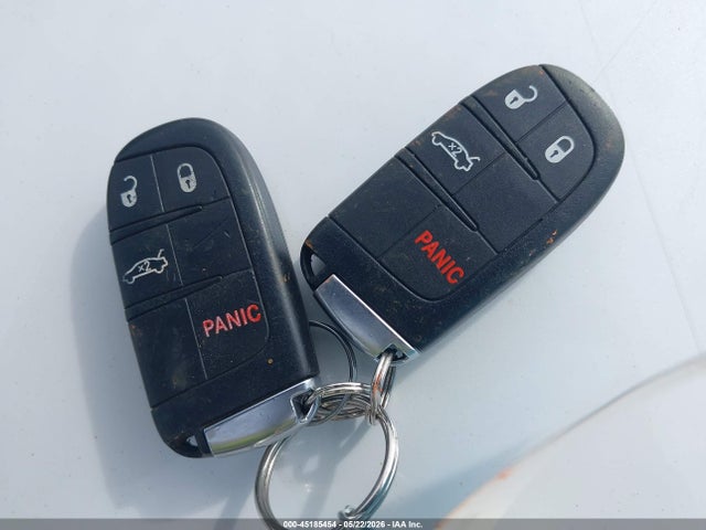 2016 Chrysler 200 Limited მანქანა იყიდება აუქციონზე, vin: 1C3CCCAB6GN124247, აუქციონის ნომერი: 45185454