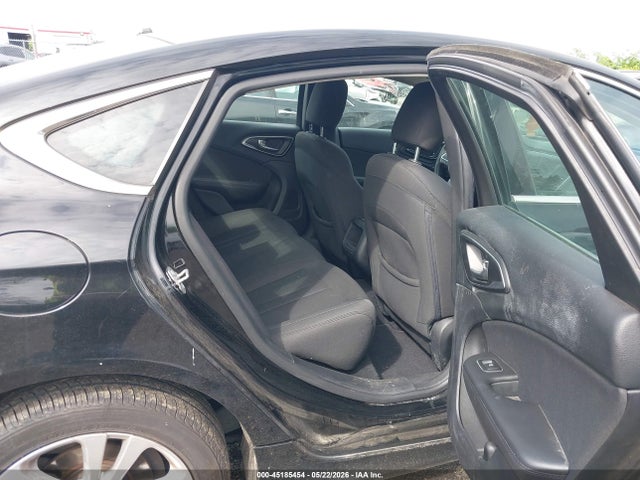 2016 Chrysler 200 Limited მანქანა იყიდება აუქციონზე, vin: 1C3CCCAB6GN124247, აუქციონის ნომერი: 45185454