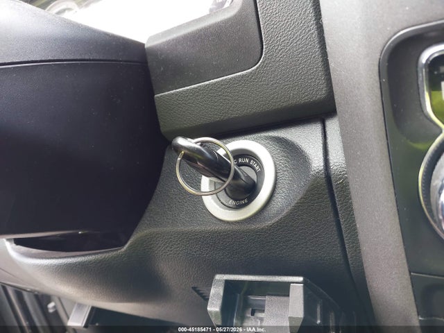 45185471 :رقم المزاد ، 1C6RR7FT6GS123931 vin ، 2016 Ram 1500 Express مزاد بيع