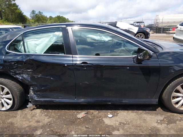 Продажа на аукционе авто 2020 Toyota Camry Le, vin: 4T1C11AK1LU355557, номер лота: 45185488
