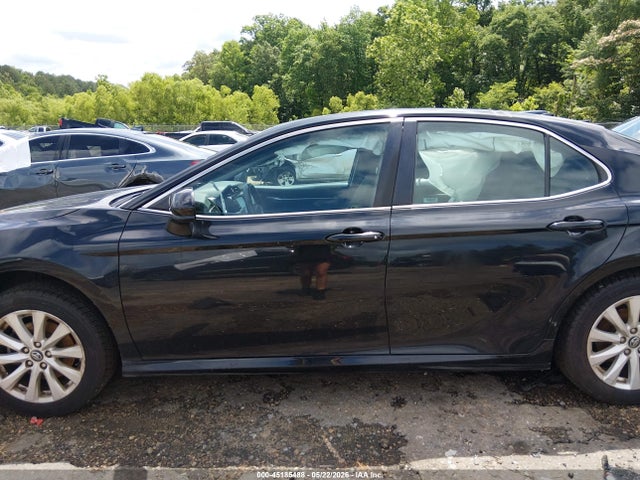Продажа на аукционе авто 2020 Toyota Camry Le, vin: 4T1C11AK1LU355557, номер лота: 45185488
