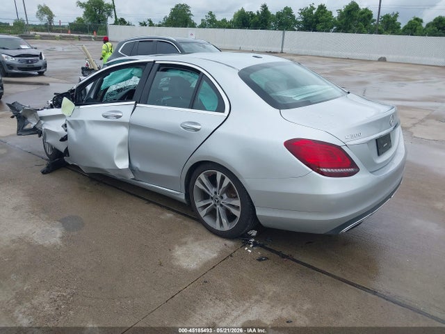 Mercedes-Benz C 300 2019 55SWF8DB7KU287892 Image 3