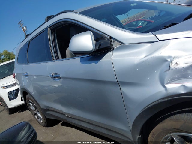KM8SM4HF0HU240680 Hyundai Santa Fe Se