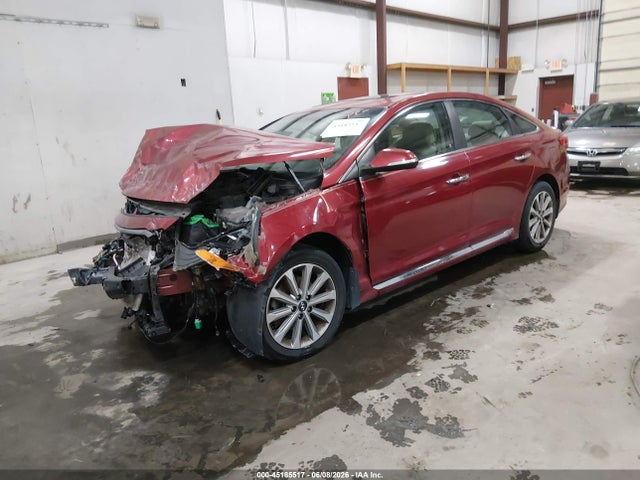 Hyundai Sonata Limited 2016 5NPE34AF5GH367397 Image 2