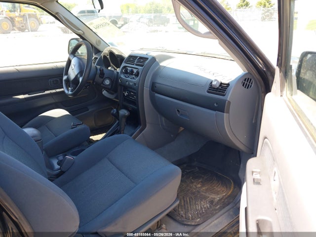45185564 :رقم المزاد ، 1N6ED26Y04C483414 vin ، 2004 Nissan Frontier Xe-v6 مزاد بيع