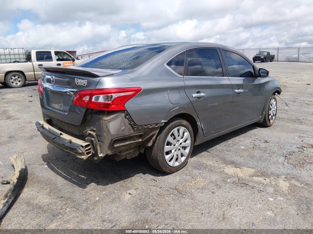 Продажа на аукционе авто 2016 Nissan Sentra S, vin: 3N1AB7AP0GY272988, номер лота: 45185592