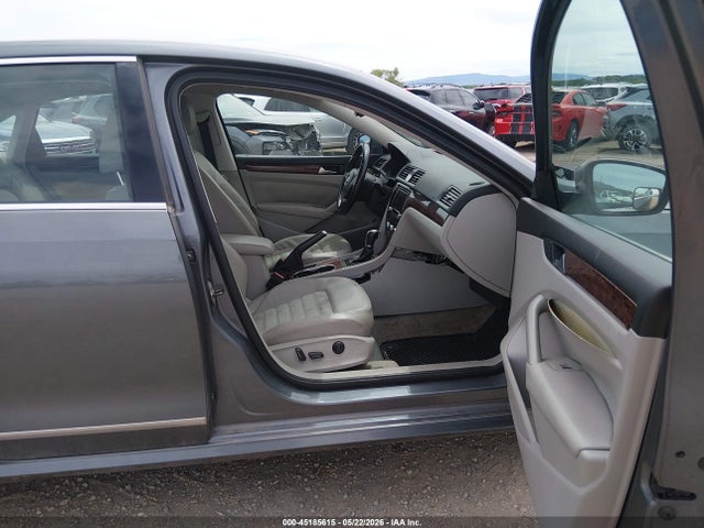 Aukcja sprzedaży 2013 Volkswagen Passat 2.0l Tdi Sel Premium, vin: 1VWCN7A35DC145083, numer aukcji: 45185615