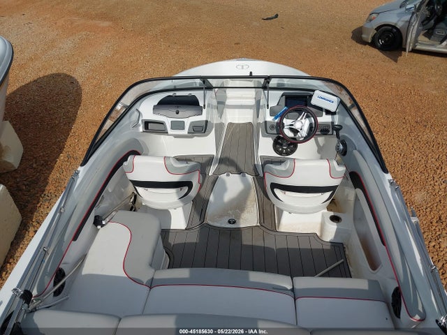 45185630 :رقم المزاد ، BUJ39413G223 vin ، 2023 Tahoe By Tracker Marine 210 Si Mercruiser W/1-200hp W/trlr مزاد بيع