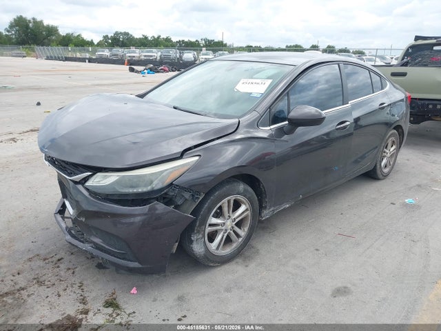 Chevrolet Cruze Lt Auto 2017 1G1BE5SM9H7210907 Image 2