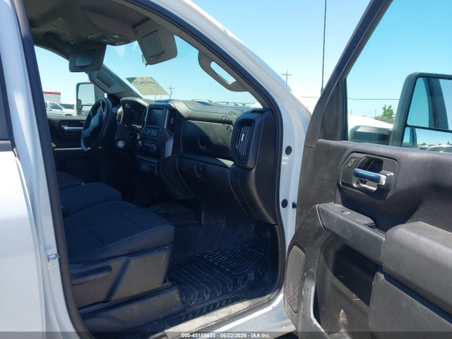 1GB4YSE79NF284040 Chevrolet Silverado 3500hd 4wd Long Bed Wt