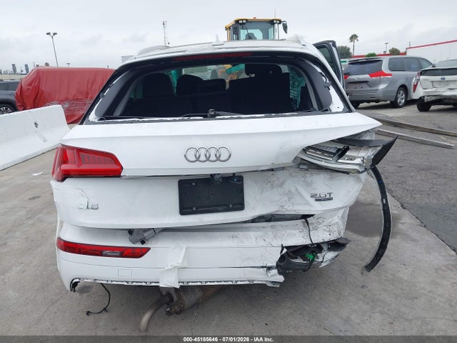 Продажа на аукционе авто 2018 Audi Q5 2.0t Premium/2.0t Tech Premium, vin: WA1ANAFY5J2023010, номер лота: 45185646