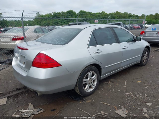 45185672 :رقم المزاد ، 1HGCM56317A097392 vin ، 2007 Honda Accord 2.4 Se مزاد بيع