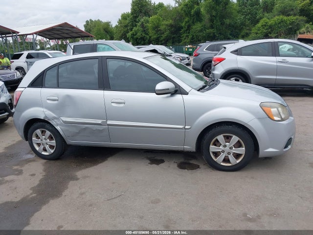 2010 Kia Rio5 Lx მანქანა იყიდება აუქციონზე, vin: KNADH5A33A6666393, აუქციონის ნომერი: 45185690