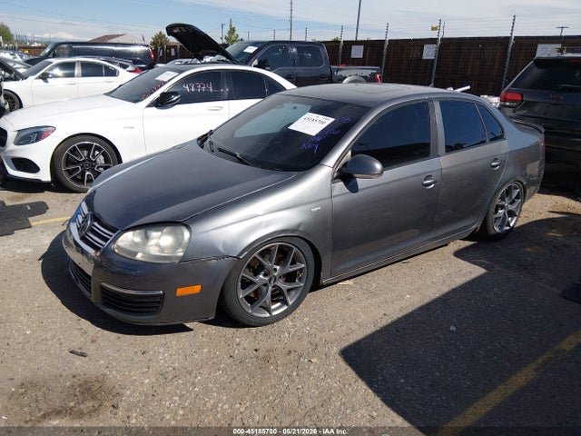 45185700 :رقم المزاد ، 3VWRJ71KX8M145372 vin ، 2008 Volkswagen Jetta Wolfsburg Edition مزاد بيع