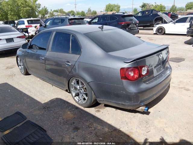 45185700 :رقم المزاد ، 3VWRJ71KX8M145372 vin ، 2008 Volkswagen Jetta Wolfsburg Edition مزاد بيع