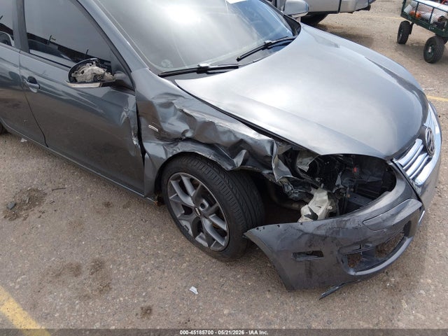 45185700 :رقم المزاد ، 3VWRJ71KX8M145372 vin ، 2008 Volkswagen Jetta Wolfsburg Edition مزاد بيع