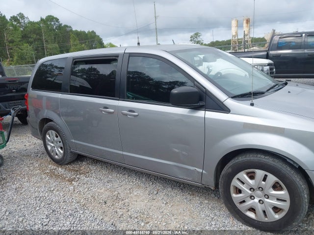 2C4RDGBG5JR340217 Dodge Grand Caravan Se