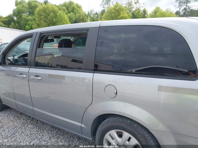 2C4RDGBG5JR340217 Dodge Grand Caravan Se