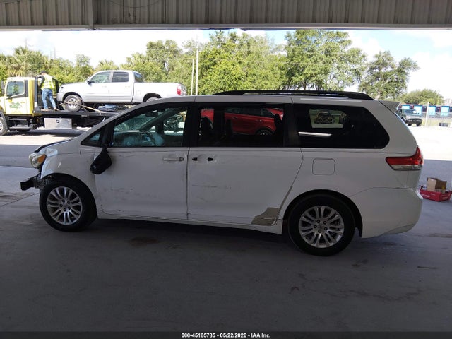Продажа на аукционе авто 2012 Toyota Sienna Xle V6 8 Passenger, vin: 5TDYK3DC4CS249602, номер лота: 45185785