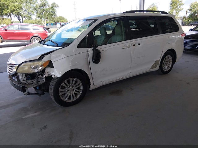 Продажа на аукционе авто 2012 Toyota Sienna Xle V6 8 Passenger, vin: 5TDYK3DC4CS249602, номер лота: 45185785
