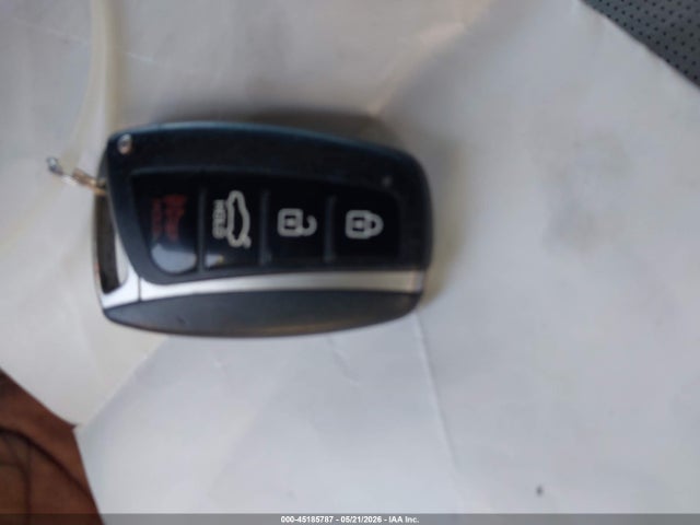Hyundai Genesis 3.8 2015 KMHGN4JE1FU093562 Image 11