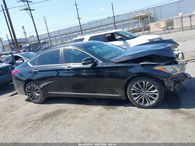 Hyundai Genesis 3.8 2015 KMHGN4JE1FU093562 Image 13
