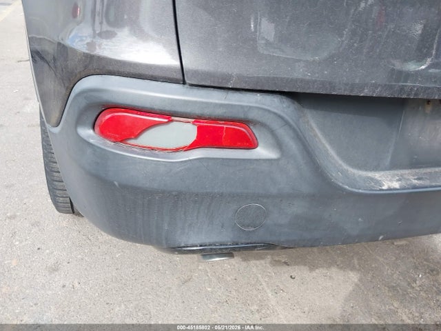 1C4PJLAB6HW577248 Jeep Cherokee Altitude Fwd