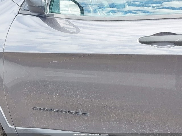 1C4PJLAB6HW577248 Jeep Cherokee Altitude Fwd