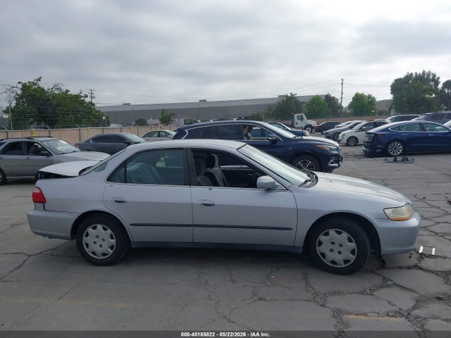 Продаж на аукціоні авто 1998 Honda Accord Lx, vin: 1HGCG5648WA210317, номер лоту: 45185822