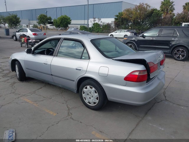 Продаж на аукціоні авто 1998 Honda Accord Lx, vin: 1HGCG5648WA210317, номер лоту: 45185822