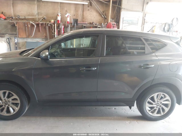 45185840 :رقم المزاد ، KM8J2CA45JU658789 vin ، 2018 Hyundai Tucson Se مزاد بيع