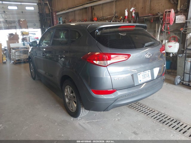 45185840 :رقم المزاد ، KM8J2CA45JU658789 vin ، 2018 Hyundai Tucson Se مزاد بيع