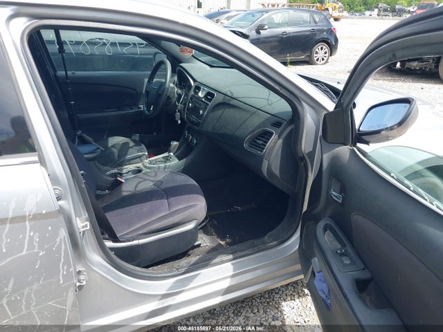 Aukcja sprzedaży 2014 Chrysler 200 Lx, vin: 1C3CCBAB3EN124245, numer aukcji: 45185897