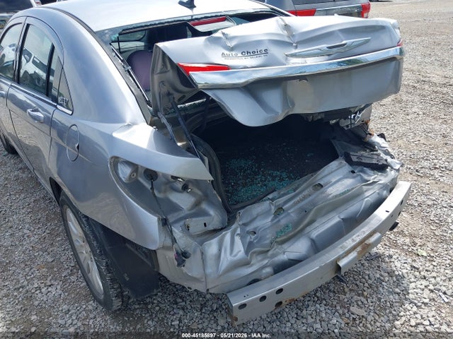Aukcja sprzedaży 2014 Chrysler 200 Lx, vin: 1C3CCBAB3EN124245, numer aukcji: 45185897