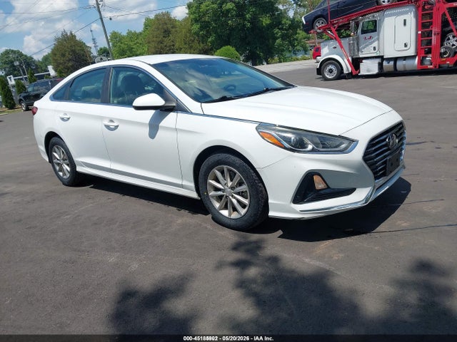 2019 5NPE24AA6KH774144 main image
