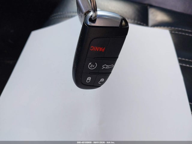 2016 Chrysler 300 300s მანქანა იყიდება აუქციონზე, vin: 2C3CCAGG2GH161912, აუქციონის ნომერი: 45185909
