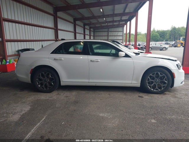 2016 Chrysler 300 300s მანქანა იყიდება აუქციონზე, vin: 2C3CCAGG2GH161912, აუქციონის ნომერი: 45185909