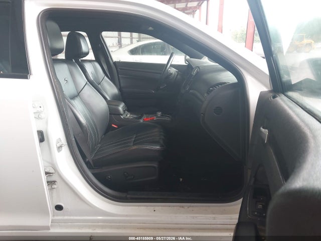 2016 Chrysler 300 300s მანქანა იყიდება აუქციონზე, vin: 2C3CCAGG2GH161912, აუქციონის ნომერი: 45185909