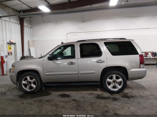 45185926 :رقم المزاد ، 1GNFK13088J121779 vin ، 2008 Chevrolet Tahoe Ltz مزاد بيع