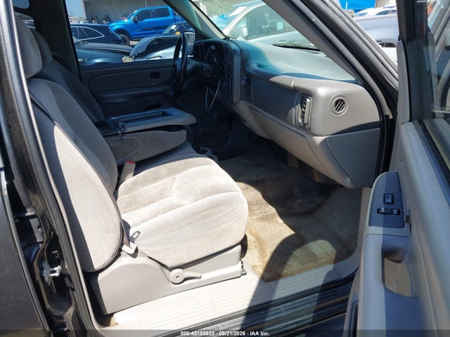 2005 Chevrolet Tahoe Ls მანქანა იყიდება აუქციონზე, vin: 1GNEC13V15R258953, აუქციონის ნომერი: 45185933