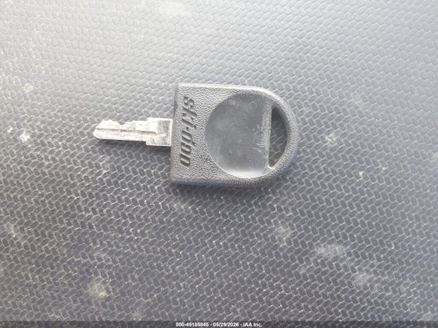 45185945 :رقم المزاد ، 2BPS291644V000631 vin ، 2004 Ski Doo Other مزاد بيع