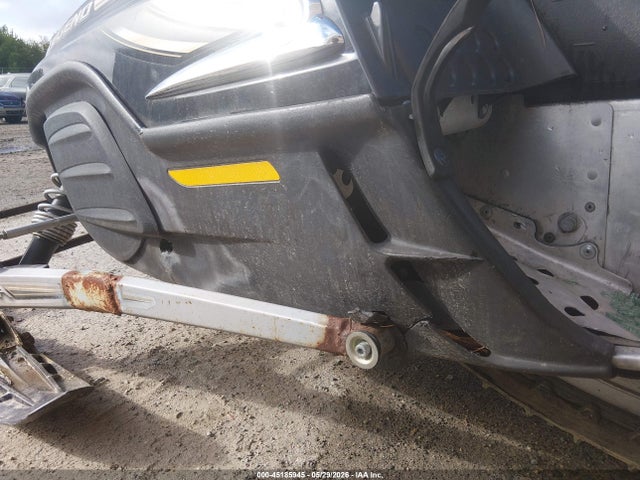 45185945 :رقم المزاد ، 2BPS291644V000631 vin ، 2004 Ski Doo Other مزاد بيع